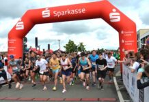 Neuseensport Leipzig stellt Veranstaltungskalender vor Rund 1000 Kinder und Erwachsene starteten beim Sparkassen-Team-Run Landkreis Leipzig am KAP Zwenkau 2025. Foto: privat