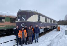 Eisenbahnfreunde in Delitzsch sanieren alten Triebwagen Der SVT 137 858, Bauart Köln - auch der Fliegende Kökner genannt - ist das Herzstück des Fördervereins Dieselschnelltriebwagen. Denn es ist der einzige noch vollständig erhaltene Zug seiner Art. Foto: Nannette Hoffmann
