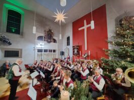 Gro&szlig;es Adventskonzert des Schenkenberger Blasmusikvereins. Foto: privat