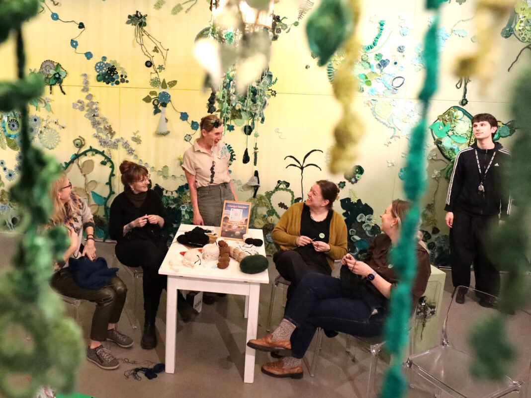 Das aktuelle Fadenatelier im Museum f&uuml;r Bildende K&uuml;nste