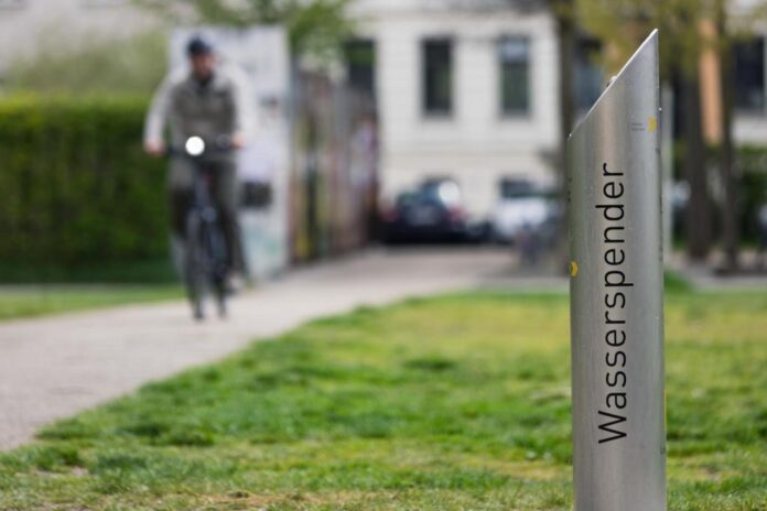 Trinkbrunnen im Lene-Voigt-Park Trinkbrunnen im Lene-Voigt-Park