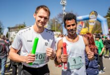 Marathonl&auml;ufer Eyob Solomon Behre aus Freiberg und Olympiateilnehmer Marvin Schlegel (links). Foto: PM