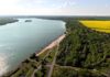 Auenhainer Strand am Markkleeberger See ist wieder geöffnet Pünktlich zur Badesaison fertig: Der Auenhainer Strand wurde seit März saniert - und bietet nun wieder 6500 Quadratmeter Feinsandfläche. Foto: Olaf Obsommer