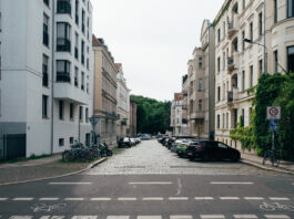 Leipzig will Steinstra&szlig;e im S&uuml;den klimaresilient umbauen. Foto: Niclas Tiedemann