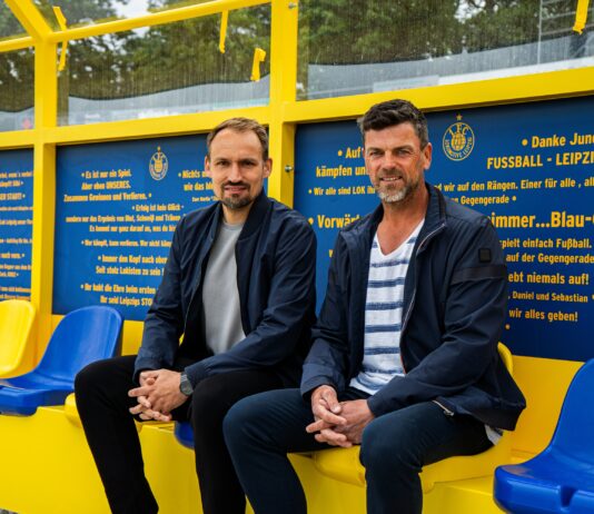 Trainer Torsten Ziegner (r.) und Gesch&auml;ftsf&uuml;hrer Toni Wachsmuth. Foto: 1. FC Lok