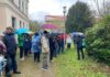Im Zschortauer Park gibt es wieder Führungen Trotz des schlechten Wetters kamen 50 Interessierte zur Führung durch den Zschortauer Park. Foto: privat