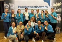 Die Tanzklasse 9 sowie Erwachsenklasse 2 holten mit &bdquo;Tempora fatalia&ldquo; einen zweiten Platz. Foto: privat
