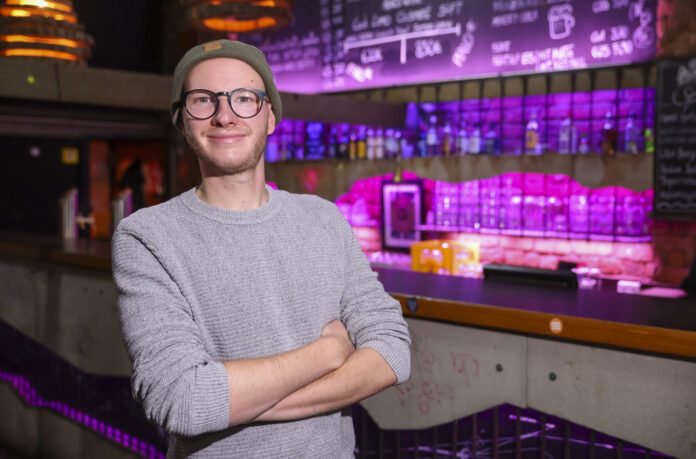 Nils Fischer ist der neue Fachbeauftragter für Nachtkultur in Leip- zig. Foto: Jan Woitas Nils Fischer ist der neue Fachbeauftragter für Nachtkultur in Leip- zig. Foto: Jan Woitas
