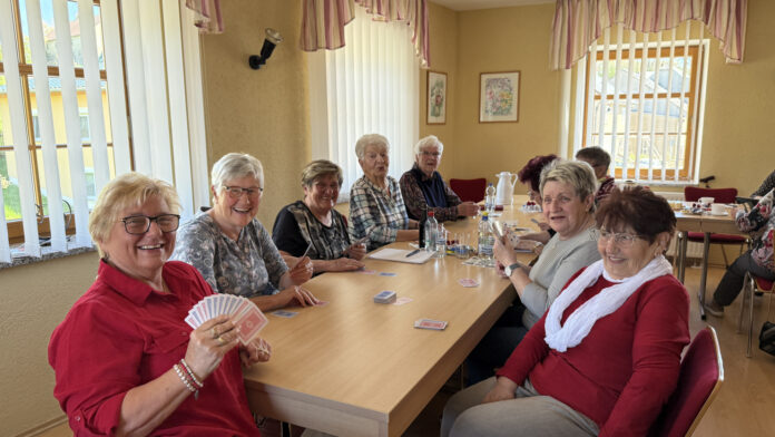 Der_Spielenachmittag_in_Thonhausen Der Spielenachmittag in Thonhausen ist für viele Bürgerinnen und Bürger fester Bestandteil in der Wochenplanung und unverzichtbar. Foto: PM