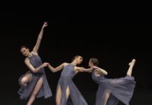 Lisa Frenzel, Elsa Hebestreit und Anne Teichmann aus der Tanzklasse DanceFam in Wurzen &uuml;berzeugten beim Bundeswettbewerb &bdquo;Jugend tanzt&ldquo;. Foto: Vanessa Nicette