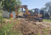 Doppel-Tau-Schaukel und Bodentrampolin: Nöbdenitzer Spielplatz wird größer In Nöbdenitz wird gebaut: Der Spielplatz wird erneuert. Foto: Stadt Schmölln