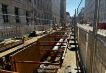 Diese (Baustellen-)Bilder pr&auml;gen derzeit die Leipziger S&uuml;dvor- stadt: Hier investiert die L-Gruppe in die Erweiterung des Fern- w&auml;rmenetzes. Foto: Jens Rometsch