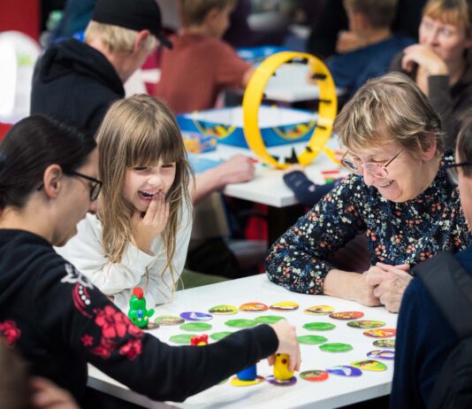 Spielen ist voll im Trend - dies zeigt auch das wachsende Interesse an der Leipziger Hobbymesse. Foto: Niclas Schmidt/Leipziger Messe