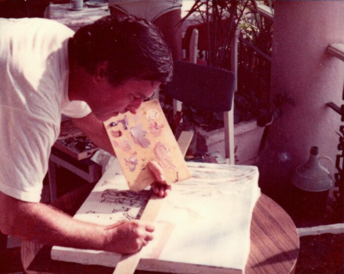 Karl-Heinrich Vogel zeigt in der Hospitalkapelle in Grimma Ölbilder aus seiner Zeit als Arzt in Angola in den 80er Jahren. Foto: privat Karl-Heinrich Vogel zeigt in der Hospitalkapelle in Grimma Ölbilder aus seiner Zeit als Arzt in Angola in den 80er Jahren. Foto: privat
